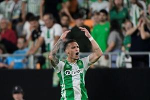 Forest denied winning European return by Antony, Roma down Nice