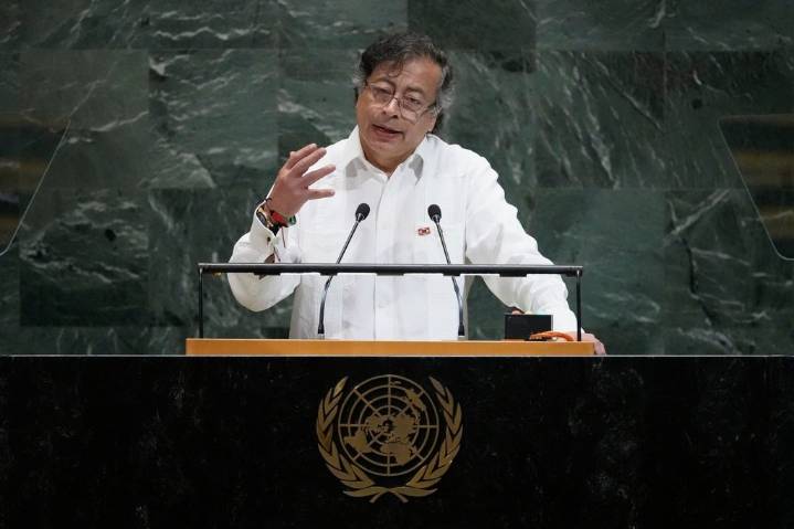 Colombia’s president calls for criminal investigation against Trump over Caribbean strikes