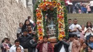 Fieles se reúnen para celebrar al Arcángel San Miguel en Nativitas, Tlaxcala