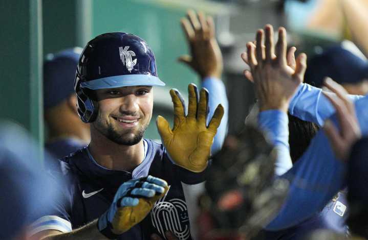 Kansas City Royals news: Series opening rout kicks off home finale