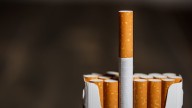 Anuncian medidas para evitar la venta de cigarrillos de contrabando en Cali; beneficia a los tenderos