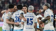 Racing festejó ante Huracán y llega entonado al clásico con Independiente