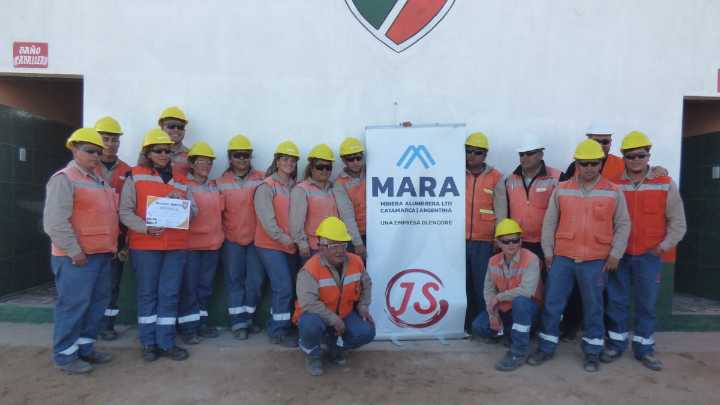 Se inauguraron obras en el club 25 de Agosto