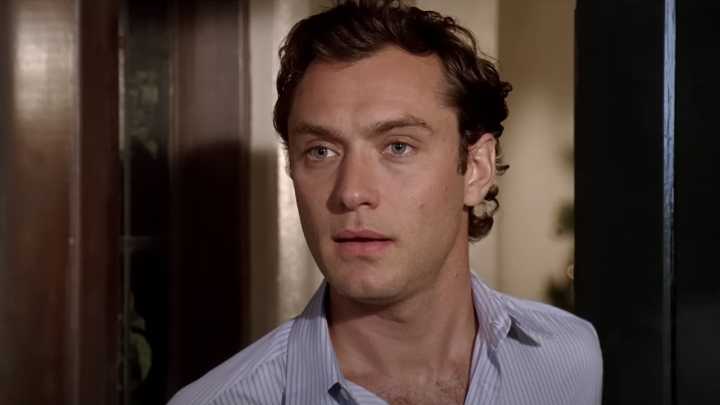 I’m Thumbs Up On The One Thing It Would Take For Jude Law To Say ‘Yes’ To A Holiday Sequel