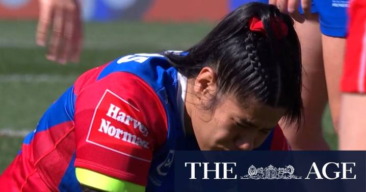 Video: Knights prop dazed after ugly knock