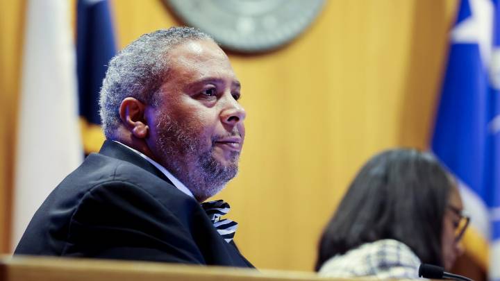 Tarrant County commissioners pass tax rates after Democrats broke quorum last week