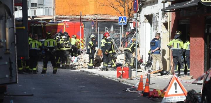 Hallan un segundo cadáver entre los escombros de la explosión de gas en España