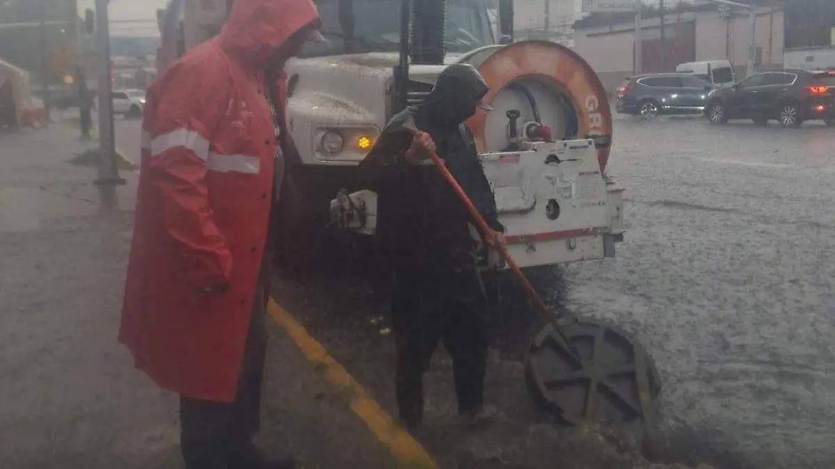 Lluvias generan afectaciones en varios municipios del Valle de México
