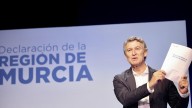 Feijóo está "concretando" un plan migratorio sin aclarar si priorizará a los latinoamericanos