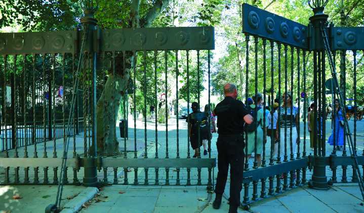 Dos focos de gripe aviar en Sevilla y sospechas en el Parque de María Luisa
