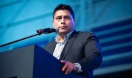 Vidal denunció un “golpe judicial” de los Kirchner tras la suspensión de la ampliación del Tribunal Superior