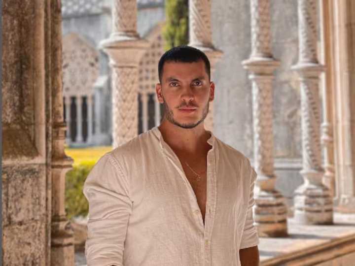 Pareja de Ricardo Roa aparece en la compra de polémico apartamento