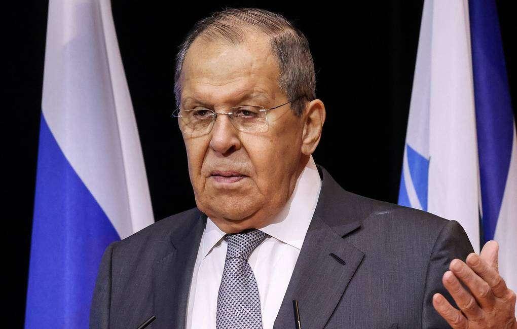 Lavrov: inmunidad al virus nazi se debilitó en países occidentales