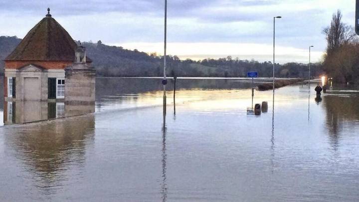 Un español aparece flotando en el Támesis: la policía británica investiga cómo acabó en el río en pleno centro de Londres