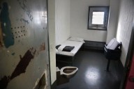 Inmigrante deportada revela que fue puesta en confinamiento a pesar de padecer depresión postparto  