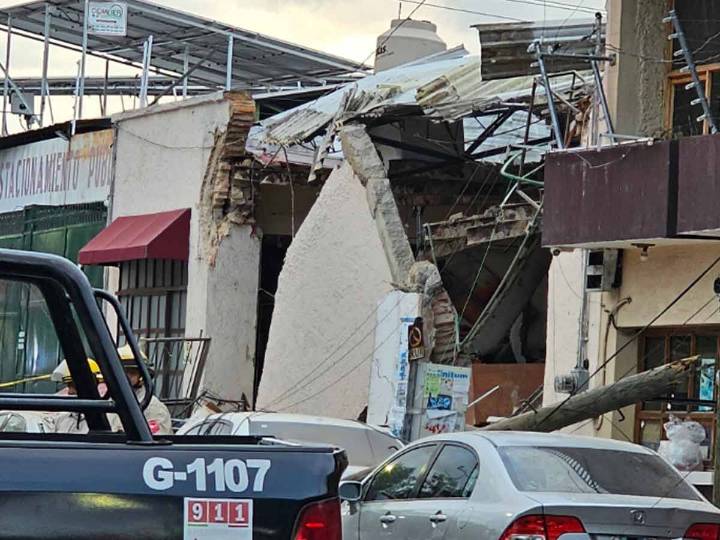 Colapsa restaurante en Guadalajara; reportan 3 personas lesionadas