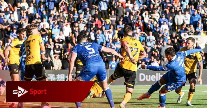 Livingston v Rangers: Aarons scores injury-time winner to secure first victory of Premiership campaign