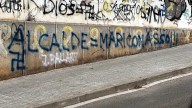 Aparecen pintadas homófobas contra el alcalde de Terrassa: "Es inadmisible"