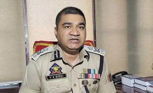 IGP Kashmir chairs security review meeting at PCR Srinagar