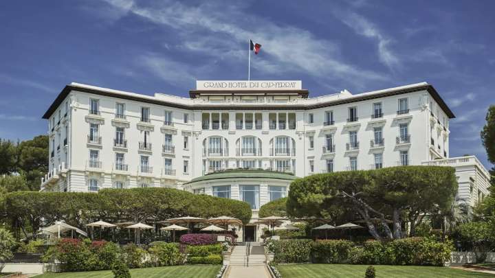 El espectacular hotel de Francia donde podría rodarse 'The White Lotus 4'
