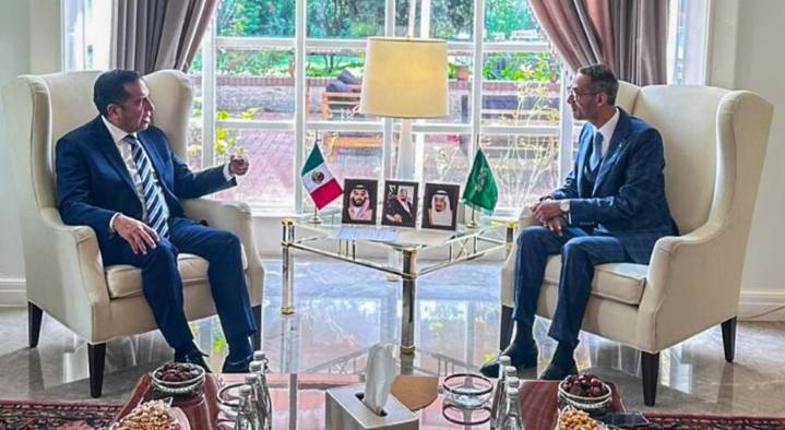 Ricardo Crespo abre camino a un hermanamiento entre México y Arabia Saudita