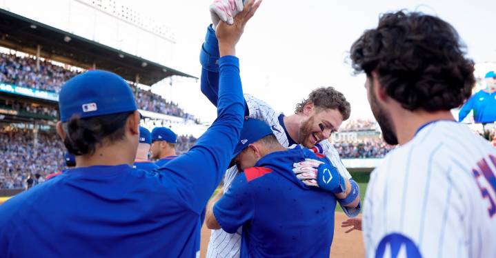 Chicago Cubs news and notes: Ian Happ, Matt Shaw, Dansby Swanson, Carson Kelly star in Cubs walk
