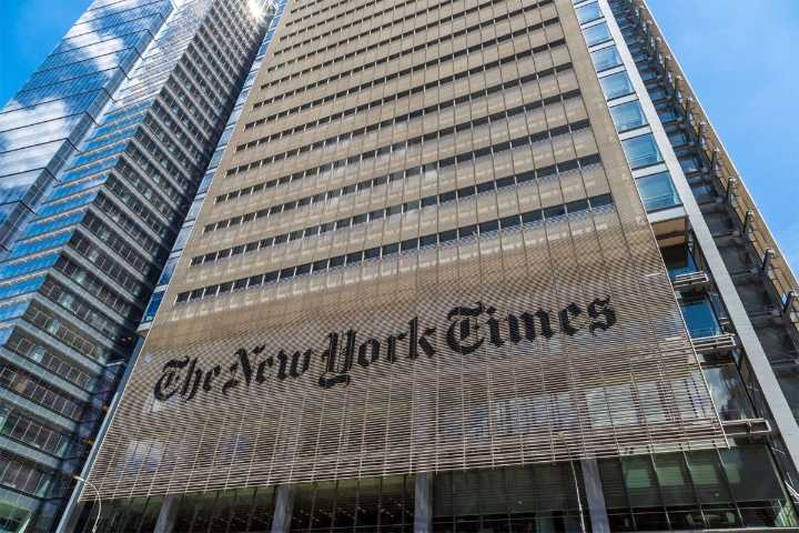 Demanda millonaria de Trump al New York Times por difamación y calumnia