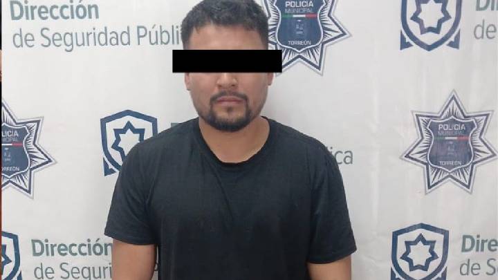 Detienen a hombre que mató de un balazo a perrito en Torreón