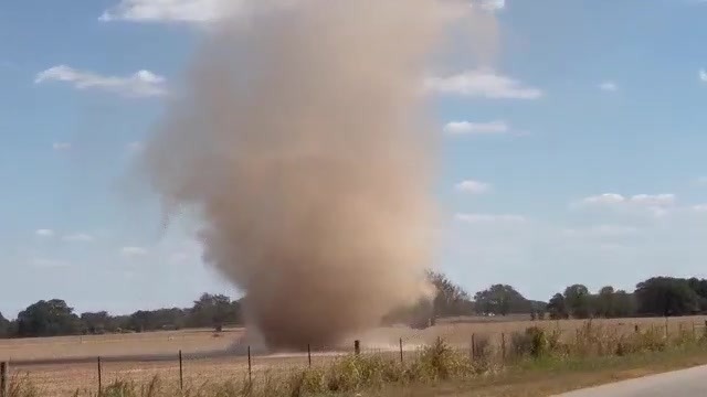 WATCH: Incredible dust devil spotted in Bastrop on Tuesday