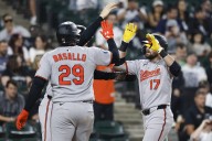 Deadspin | Colton Cowser's 3-run shot powers Orioles past White Sox