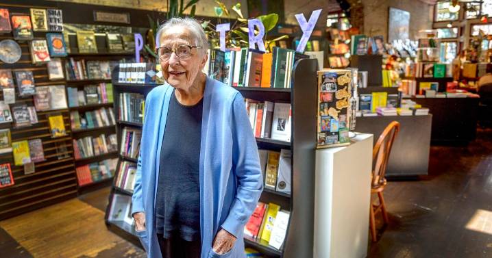 Ann Saville, who made Taylor Books ‘the heart of the city,’ dies at 90