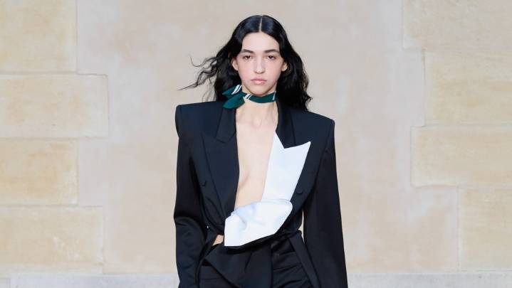 Burc Akyol Spring 2026 Ready-to-Wear Runway, Fashion Show & Collection Review [PHOTOS]