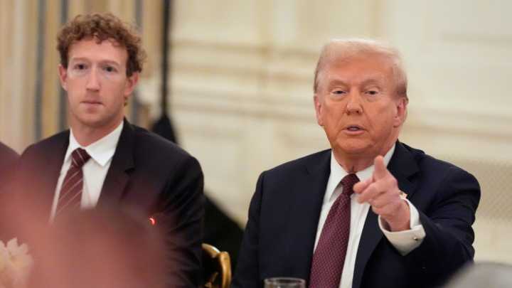 Trump hosts tech titans 