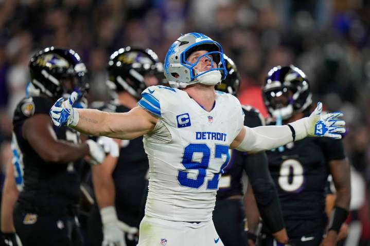 Detroit’s pass rush comes alive when they needed it most in big win over Ravens