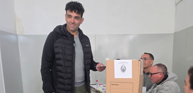 General Pinto: Bruno Di Nucci, el 1° candidato pro Fuerza Patria, ya emitió su voto