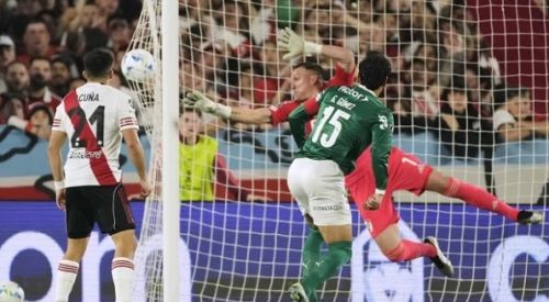 River cae ante Palmeiras en el primer cruce