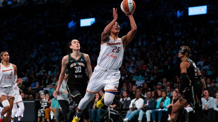 Sabally, Thomas help Mercury dominate Liberty to force Game 3