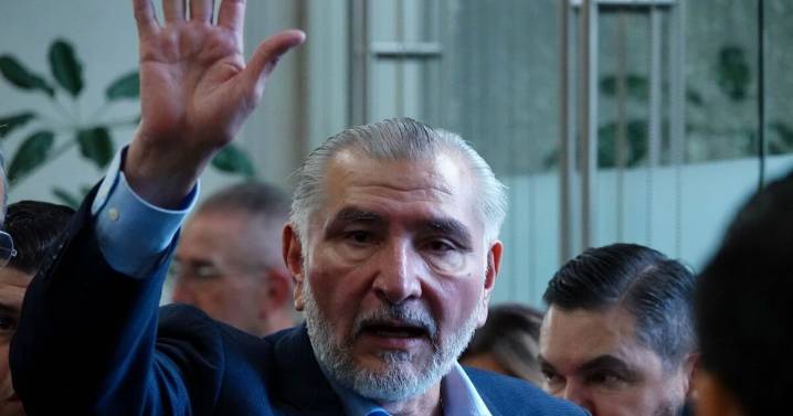 Adán Augusto dice que pagó casi 23 millones en impuestos entre 2023 y 2024