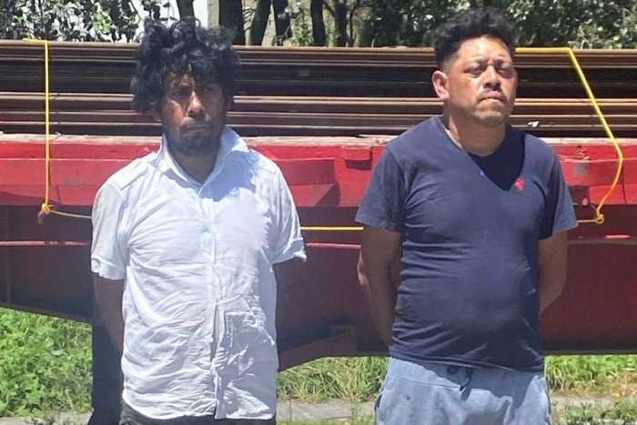 Caen dos presuntos ladrones de tráiler tras intenso tiroteo en Los Sauces, Toluca
