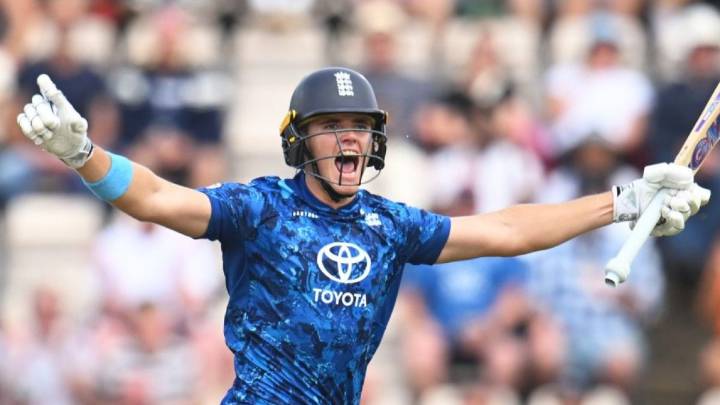 England hammer South Africa by biggest winning margin in ODI history