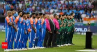 New twist in IND vs PAK final! Two different broadcasters at the toss for both captains