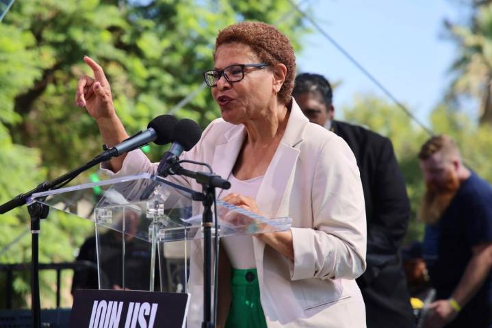 LA Mayor Karen Bass to speak in Washington, Oklahoma City during 2