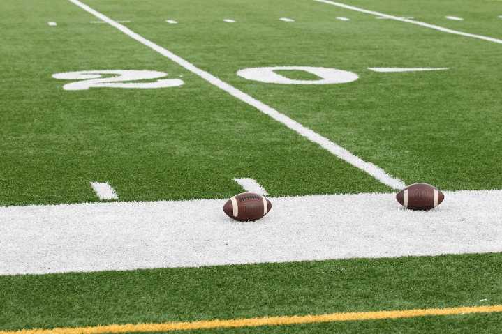 Youth football coach in Connecticut arrested for allegedly pushing 7