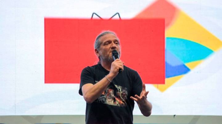 Darío Sztajnszrajber cerró la 15ª Feria Provincial del Libro con una disertación sobre el amor
