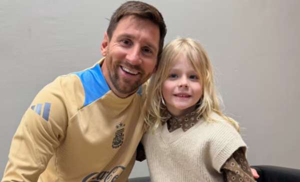 No te pierdas el momento en que Dionisio, le hijo de Flavio Mendoza, conoció a Leo Messi