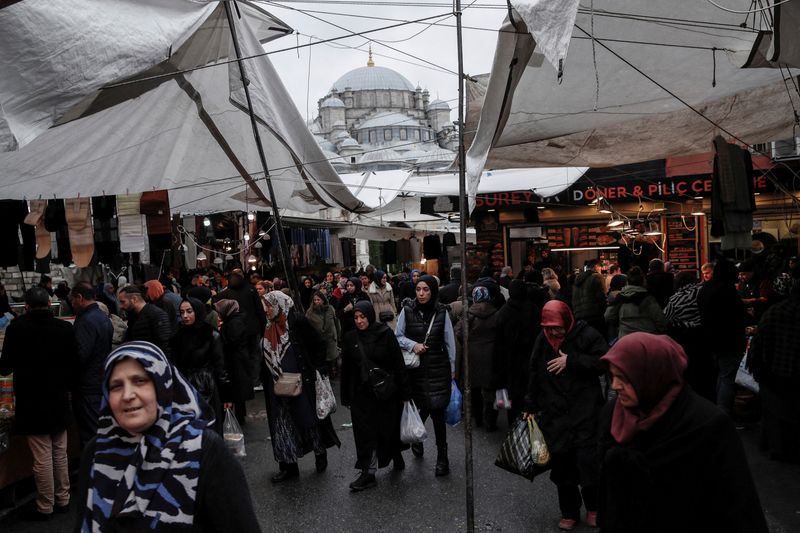 Turkey annual inflation seen at 32.5% in September, monthly rate 2.6%