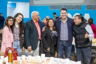 Martín Perez agasajó a pastores y pastoras en su día