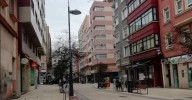 Muere un niño de dos años al enredarse con los tiradores de un estor en A Coruña