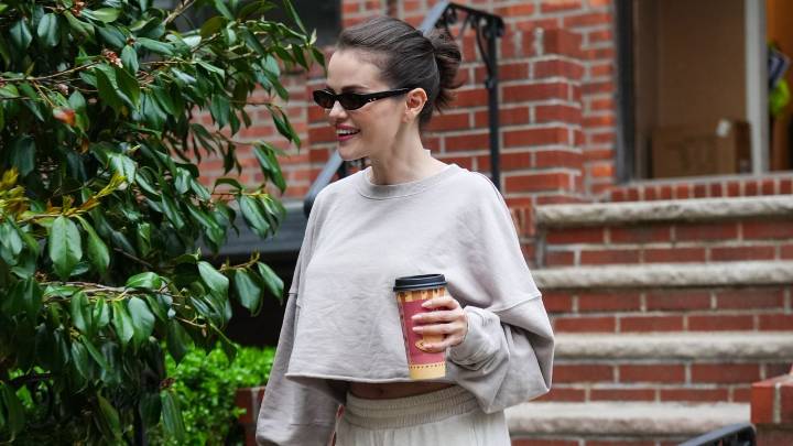Selena Gomez Wore the Perfect $80 Gazelle Alternative for Fall