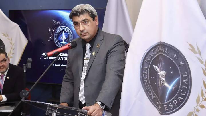 Lanzan Agencia Nacional Espacial en Ciencia y Tecnología para incentivar desarrollo tecnológico